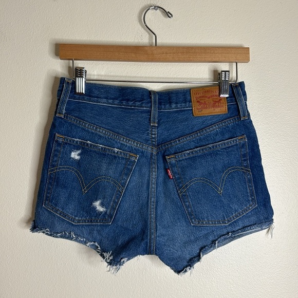 Levi’s 501 ladies cutoff western denim shorts fly button size 25 - Picture 7 of 9